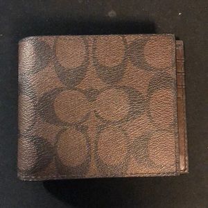 compact ID coach wallet in signature (f74993)